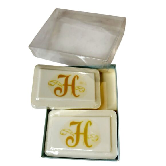 Katherine Gray French Milled Hand Soap Letter H Monogram 2 Sealed Soaps Vtg - Picture 4 of 6